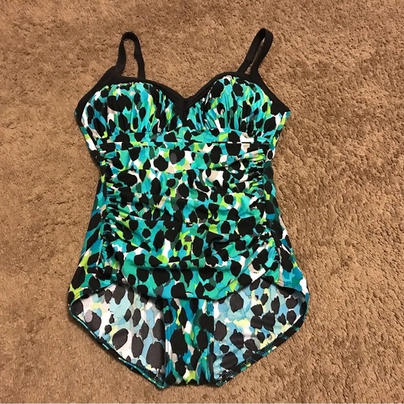 Miracle Suit Women’s Swimwear - Picture 1 of 7